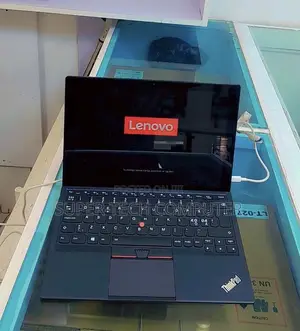 New Laptop Lenovo ThinkPad Yoga 8GB Intel Core I5 SSD 256GB