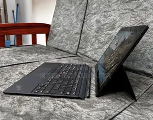 Photo - New Laptop Lenovo ThinkPad Yoga 8GB Intel Core I5 SSD 256GB