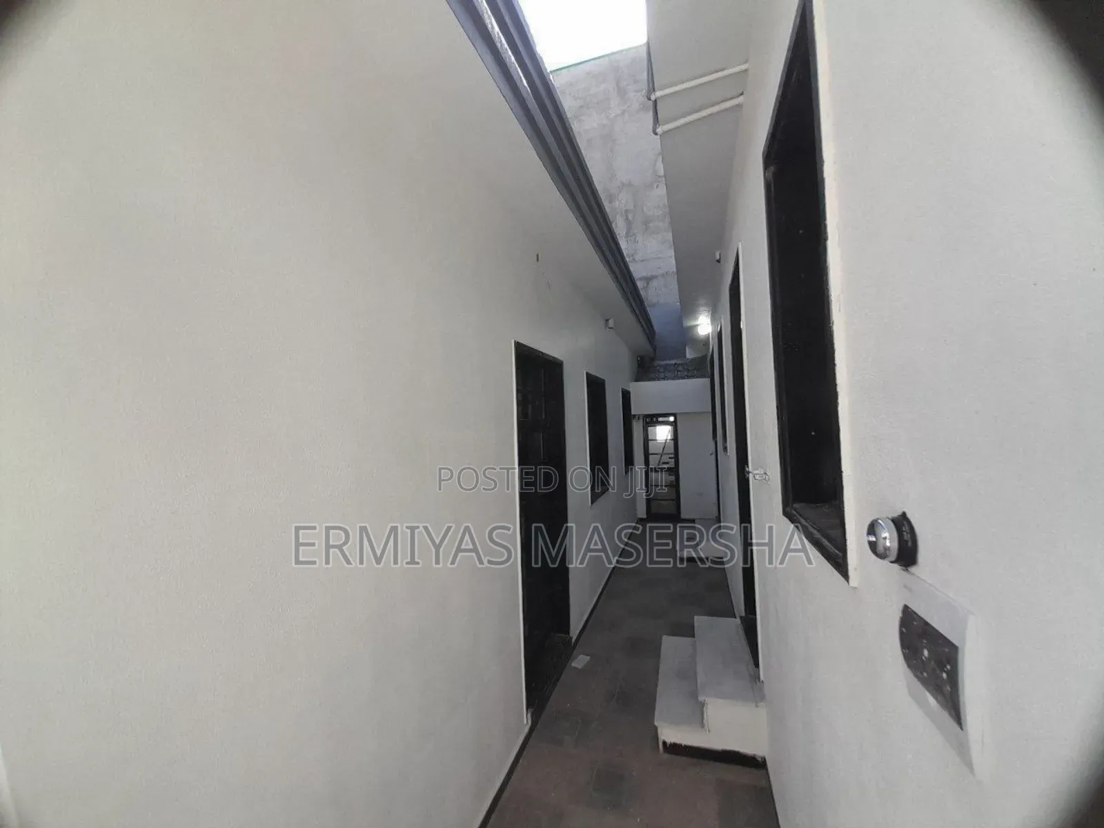 Furnished 5bdrm Villa in Akaky Kaliti for sale