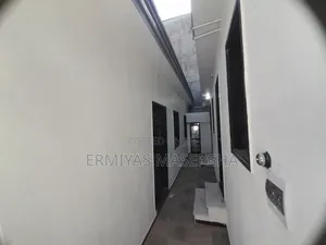 Furnished 5bdrm Villa in Akaky Kaliti for sale