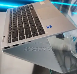 New Laptop HP EliteBook 1040 G8 16GB Intel Core I5 SSD 512GB