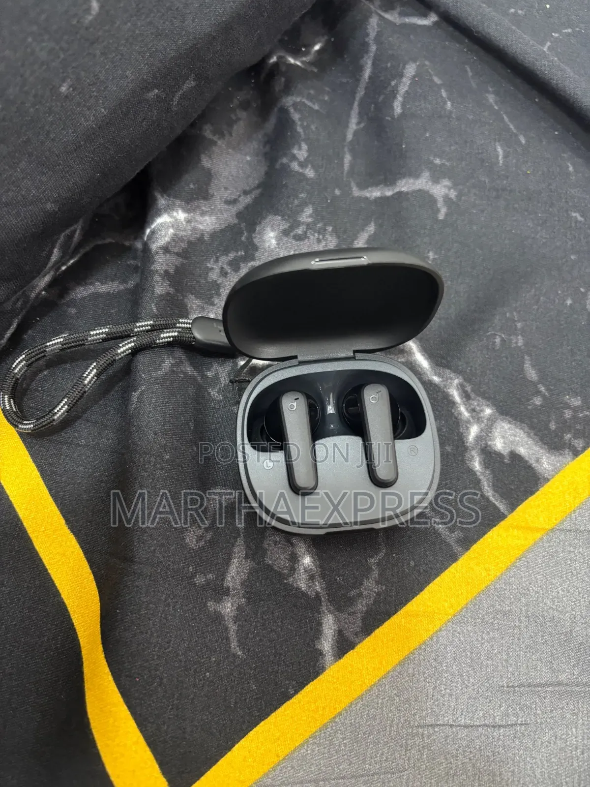 Brand New Soundcore P20i! , 30hr Battery Ipx5 Sweatproof