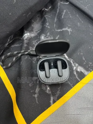 Brand New Soundcore P20i! , 30hr Battery Ipx5 Sweatproof