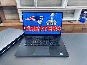 New Laptop Dell Precision 5540 16GB Intel Core I7 SSD 512GB