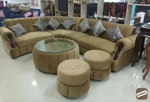 Raza Sofa Design With Table