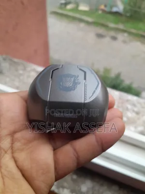 Photo - Transformers Earbuds