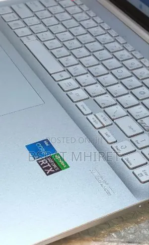 New Laptop Asus VivoBook 15 X505BA 16GB Intel Core I5 SSD 512GB