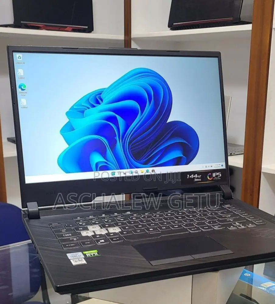 New Laptop Asus ROG Strix G15 16GB Intel Core I7 SSD 1T