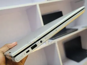 Photo - New Laptop HP Envy X360 8GB Intel Core I5 HDD 1T