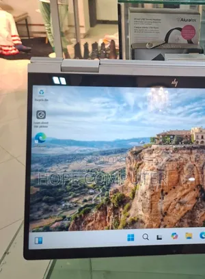 New Laptop HP Envy X360 8GB Intel Core I5 SSD 512GB