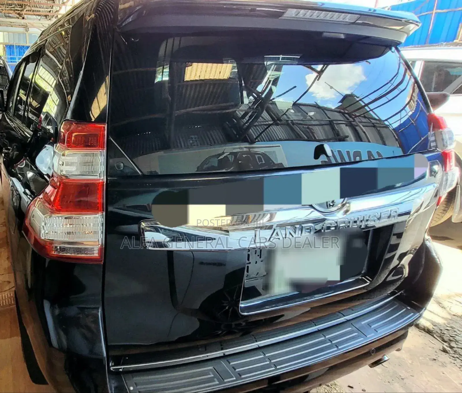 Toyota Land Cruiser Prado 2016 Black