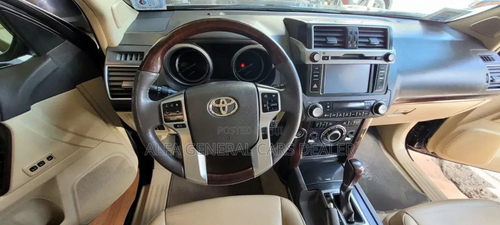 Toyota Land Cruiser Prado 2016 Black