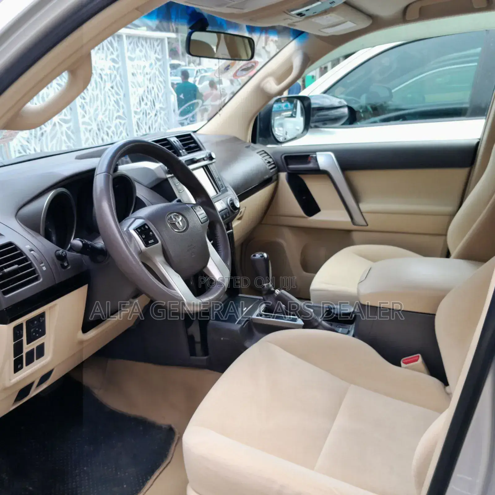 Toyota Land Cruiser Prado 2015 Silver