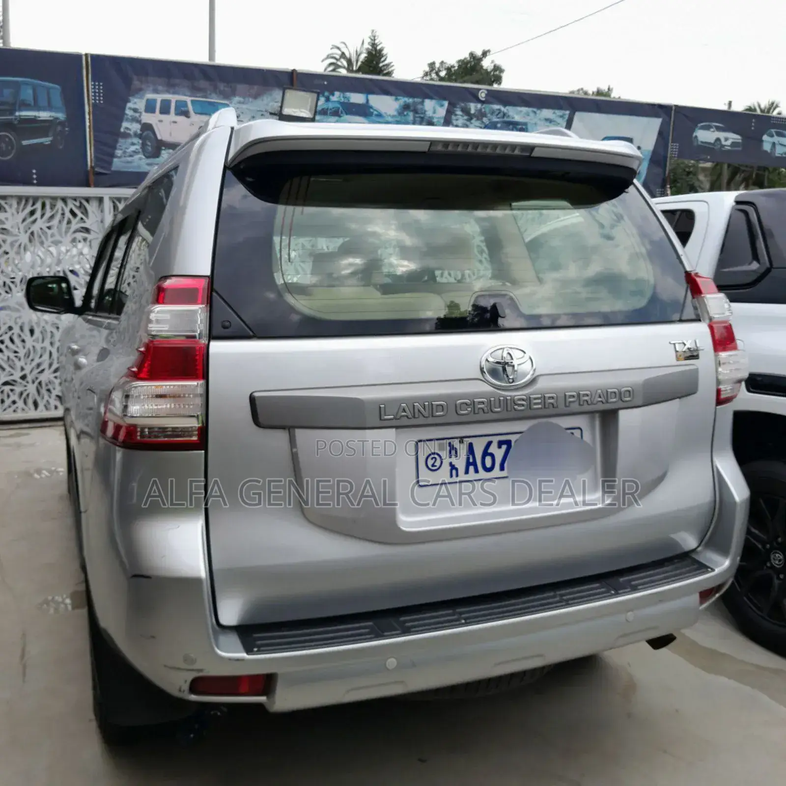 Toyota Land Cruiser Prado 2015 Silver
