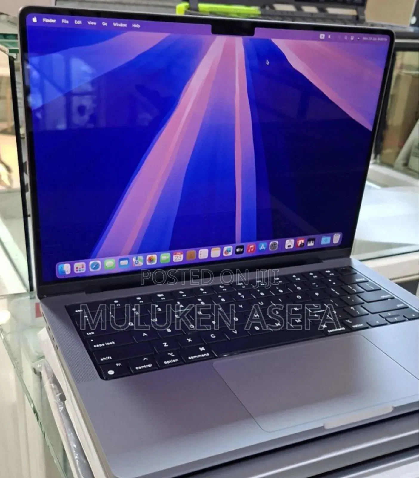 New Laptop Apple MacBook Pro 16GB Apple M1 SSD 1T