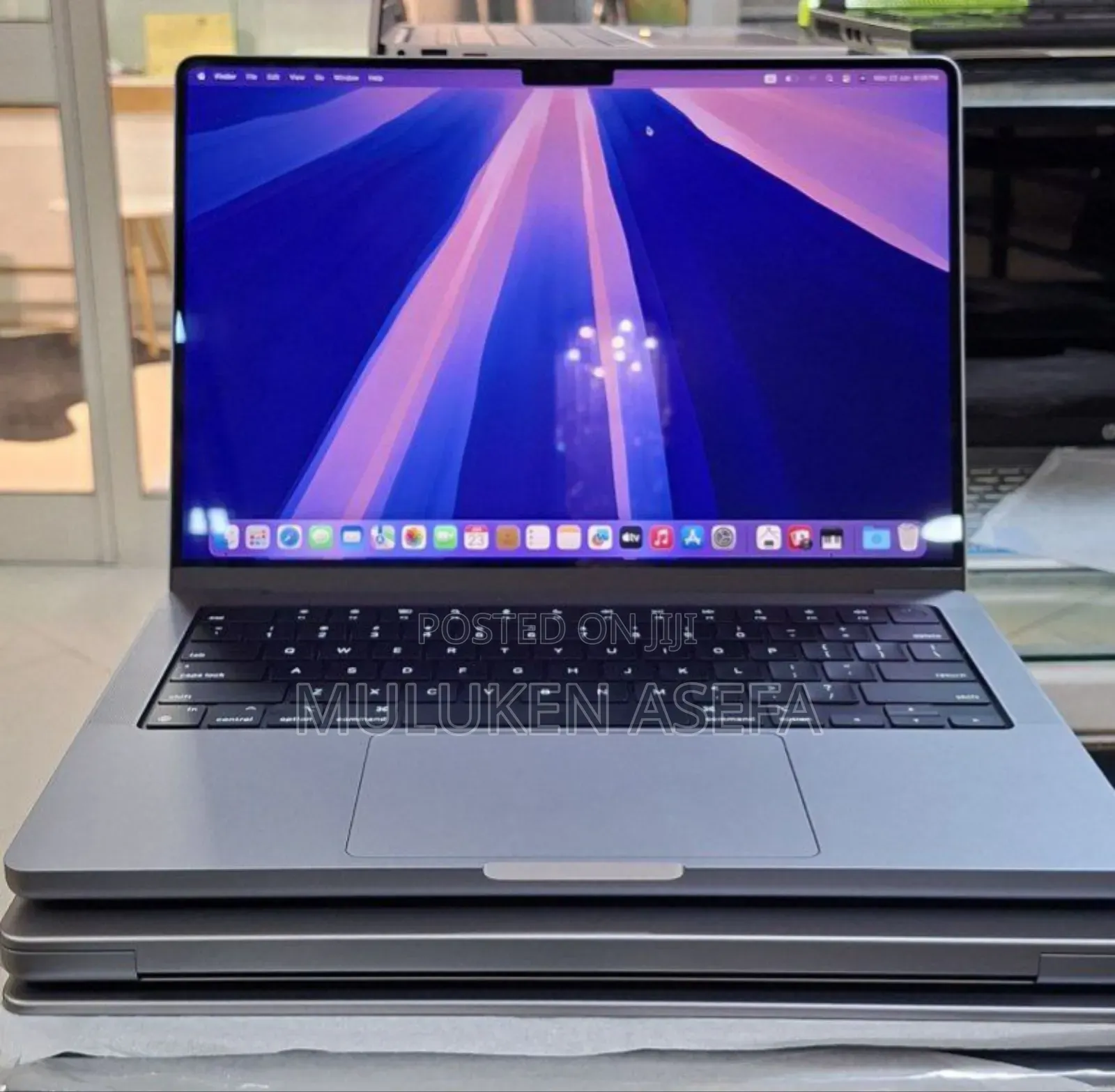 New Laptop Apple MacBook Pro 16GB Apple M1 SSD 1T