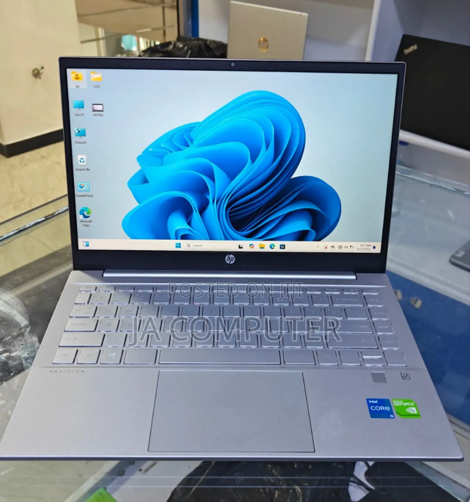 New Laptop HP Pavilion 15 16GB Intel Core I5 SSD 512GB