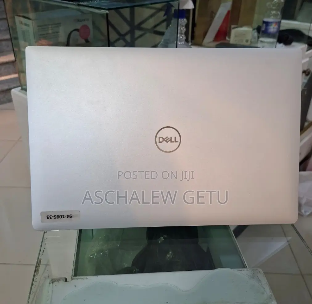 New Laptop Dell XPS 15 16GB Intel Core I7 SSD 512GB
