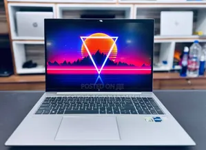 New Laptop HP ZBook Firefly 16 G10 16GB Intel Core I7 SSD 1T