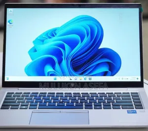 New Laptop HP EliteBook 840 G8 16GB Intel Core I7 SSD 512GB