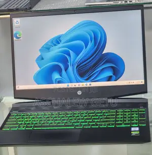 New Laptop HP Pavilion 15 4GB Intel Core I5 HDD 256GB