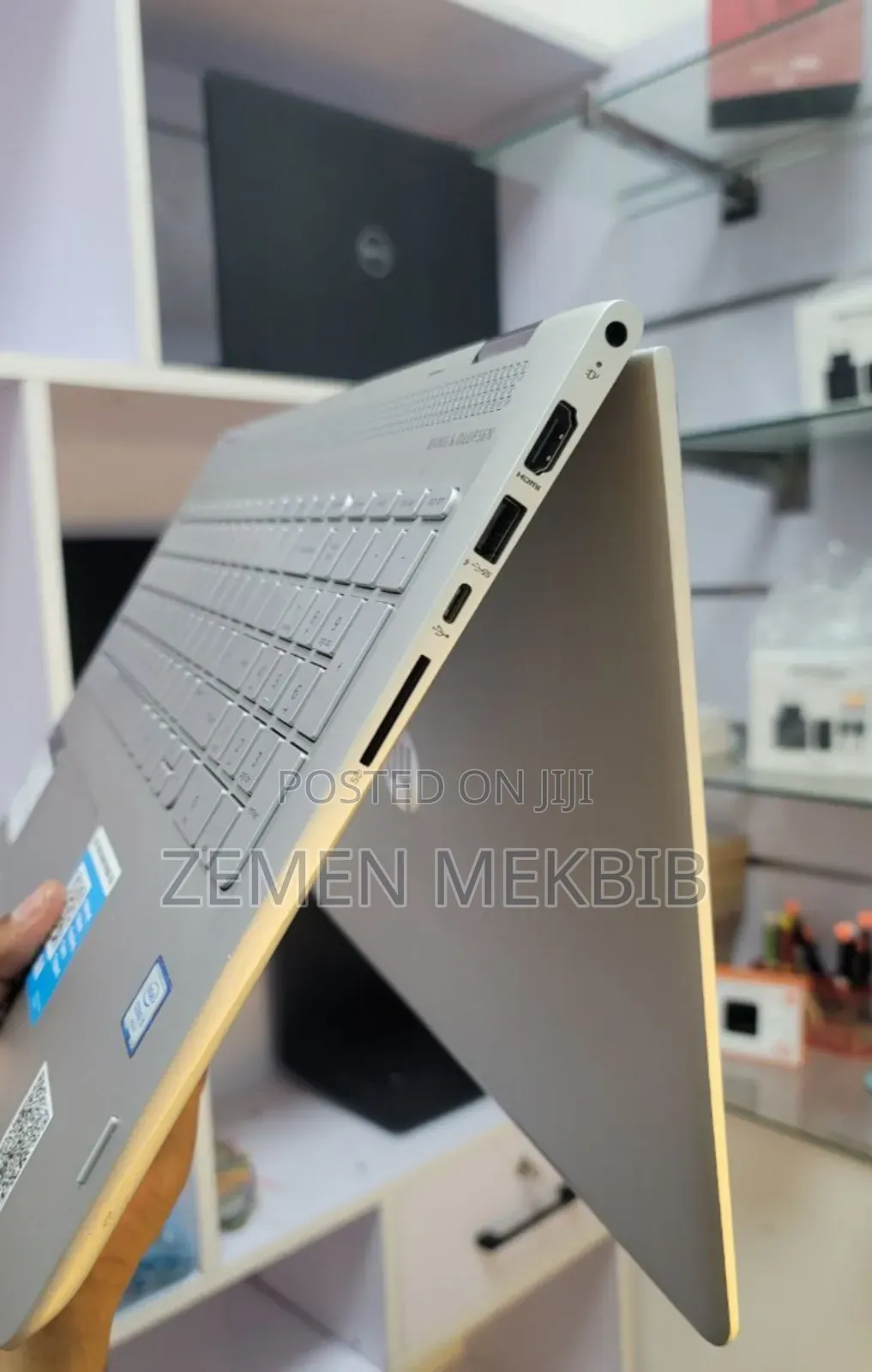 New Laptop HP Envy X360 8GB Intel Core I5 HDD 1T