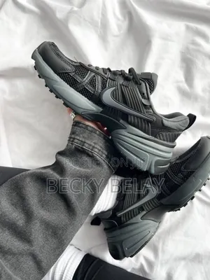 Nike V2k Runtekk Black Women's Shoes