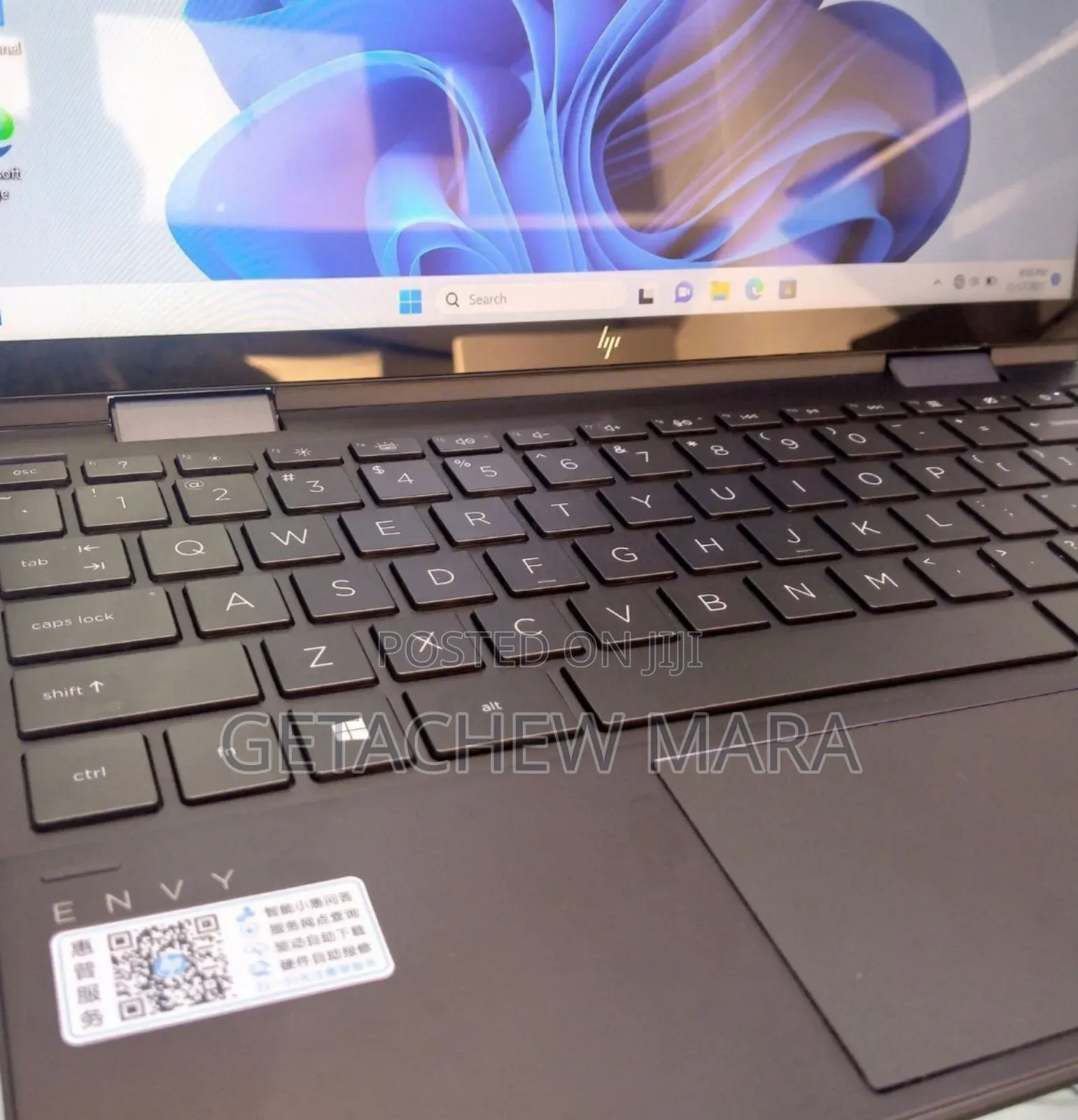 New Laptop HP Envy X2 8GB AMD Ryzen 7 SSD 512GB