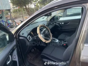 Photo - Nissan Qashqai 2017