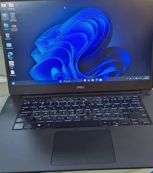 New Laptop Dell XPS 15 16GB Intel Core I7 SSD 512GB