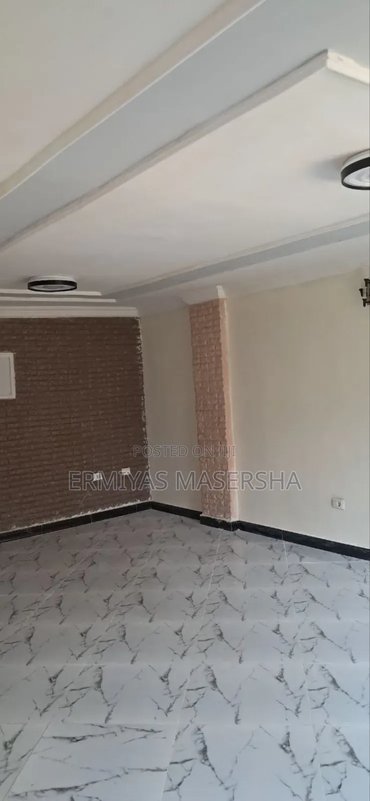 Furnished 3bdrm Condo in Yeka for sale