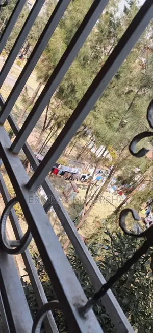 Furnished 3bdrm Condo in Yeka for sale