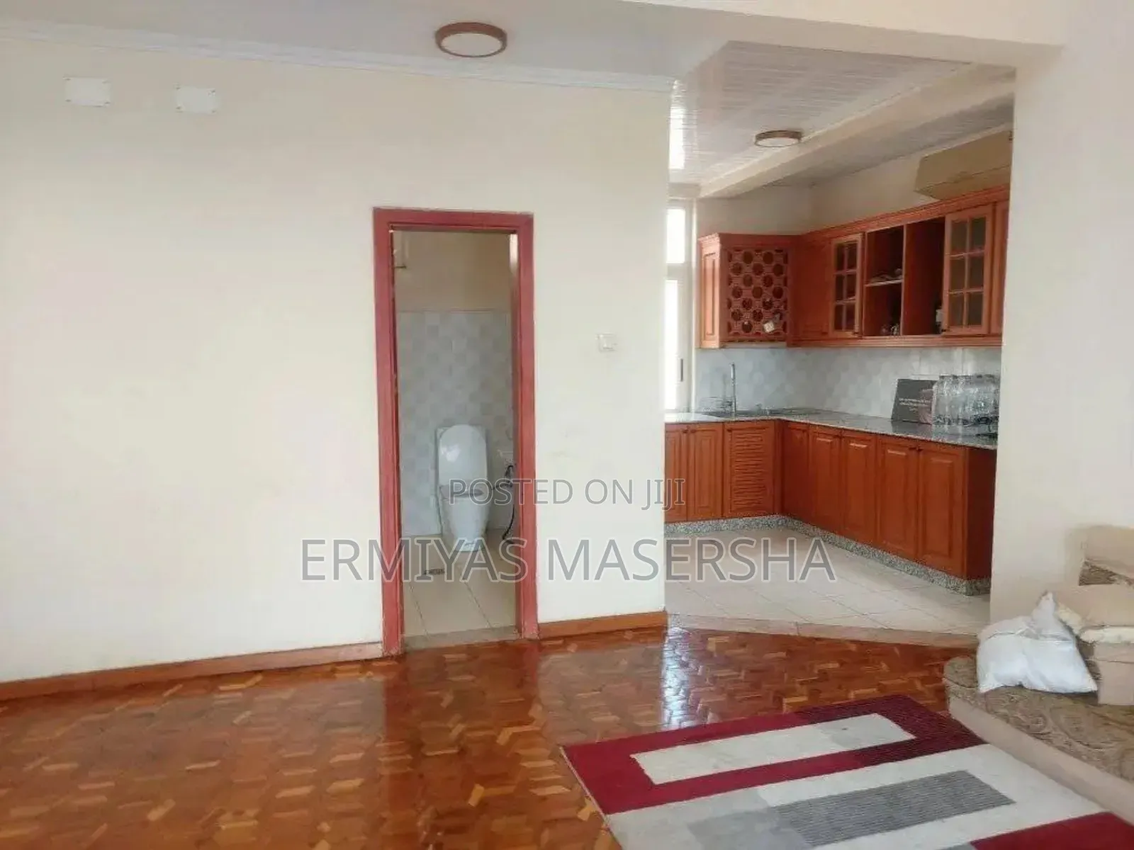 Furnished 5bdrm Villa in Yeka for sale