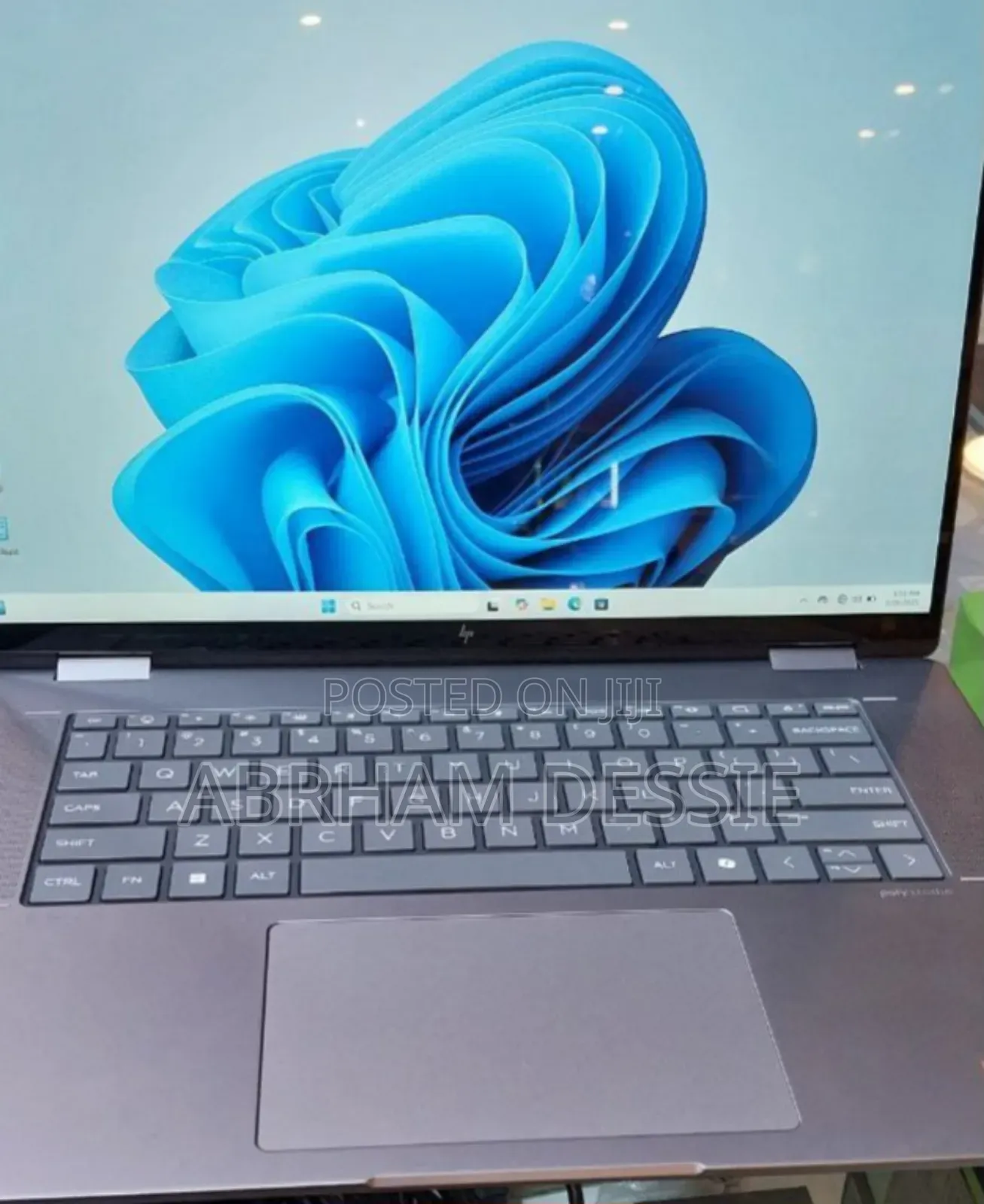 New Laptop HP Envy X360 16GB AMD Ryzen 7 SSD 512GB