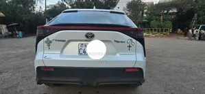 Toyota bZ4X 2023 Ivory