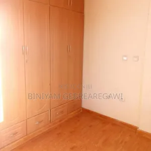 5bdrm House in G+1, Yeka for rent