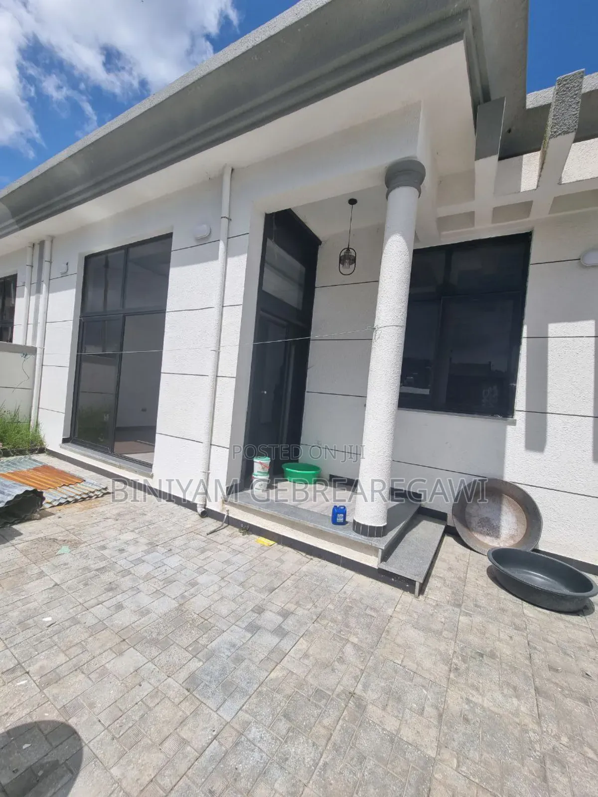 5bdrm Villa in House, Yeka for rent