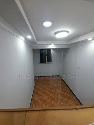 3bdrm Apartment in Apartment, Yeka for rent
