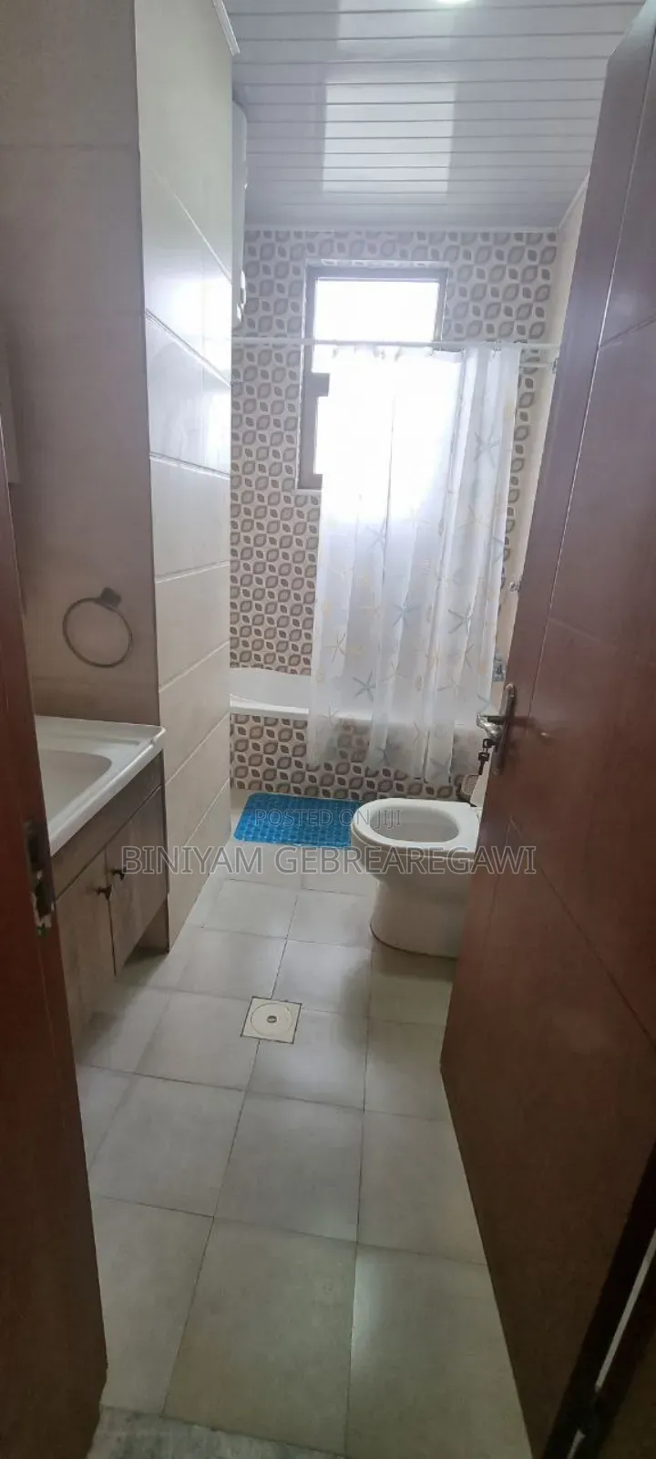 3bdrm Apartment in Apartment, Yeka for rent