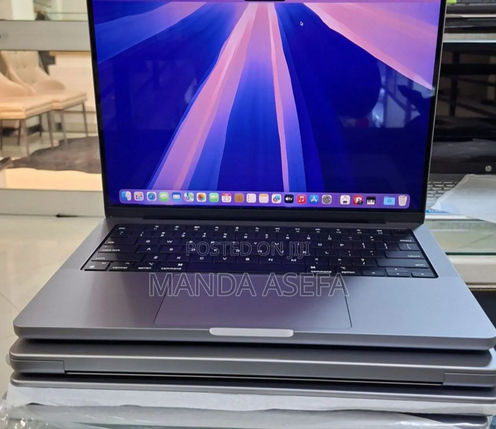 New Laptop Apple MacBook Pro M1 16GB Apple M1 SSD 1T