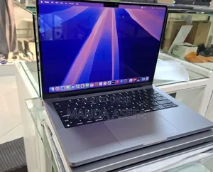 New Laptop Apple MacBook Pro M1 16GB Apple M1 SSD 1T