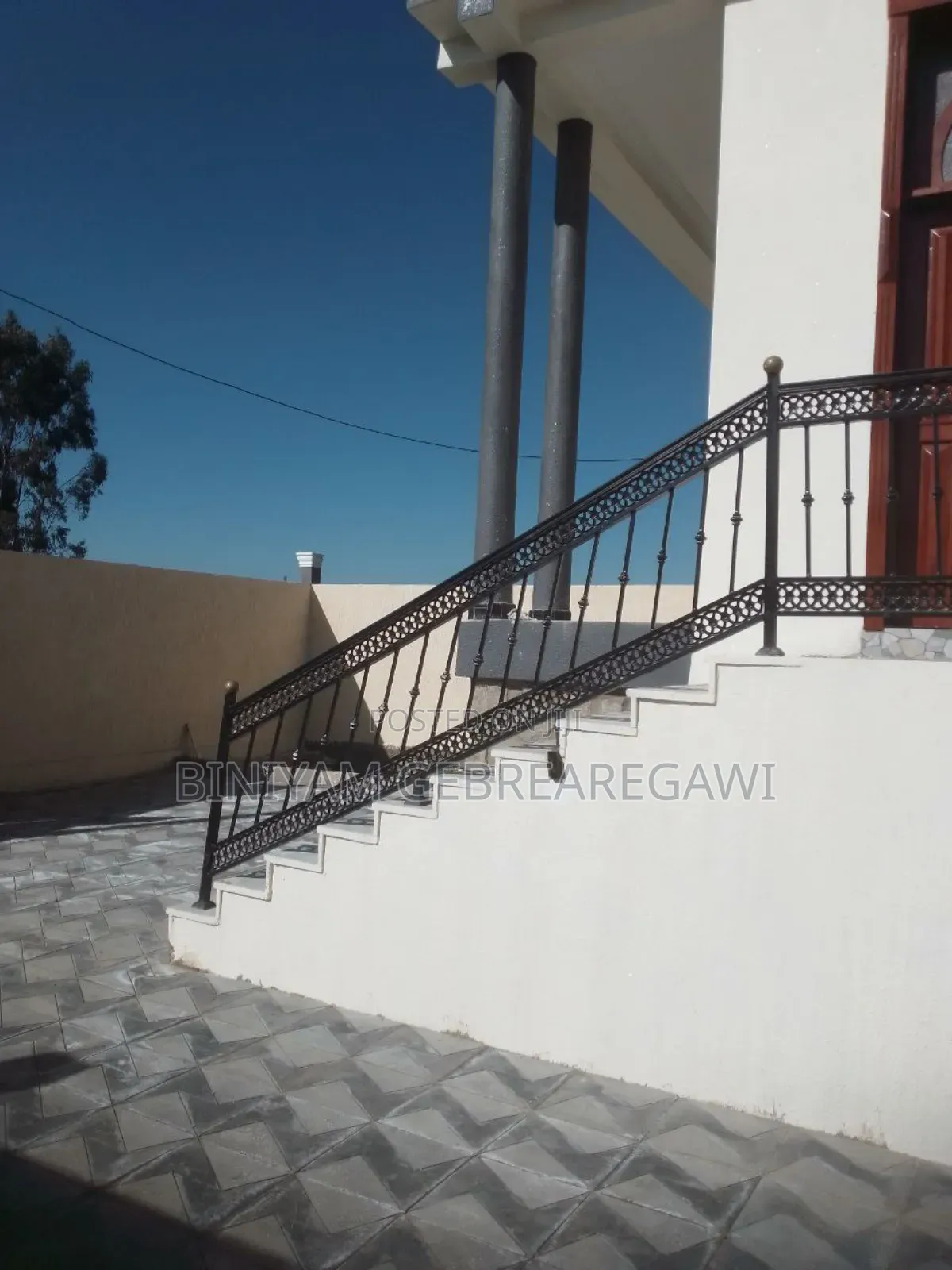 5bdrm Villa in House, Yeka for rent