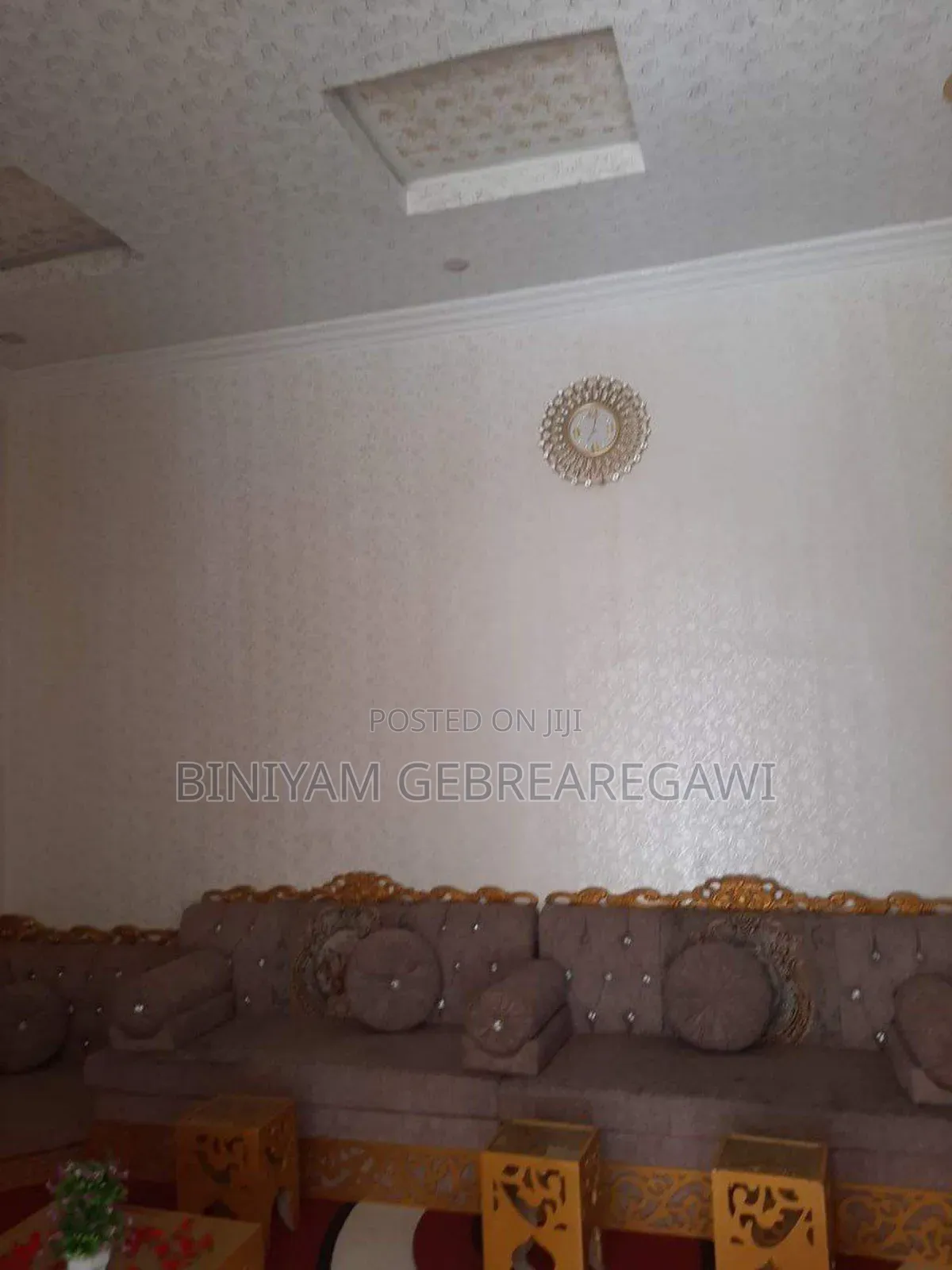 5bdrm Villa in House, Yeka for rent