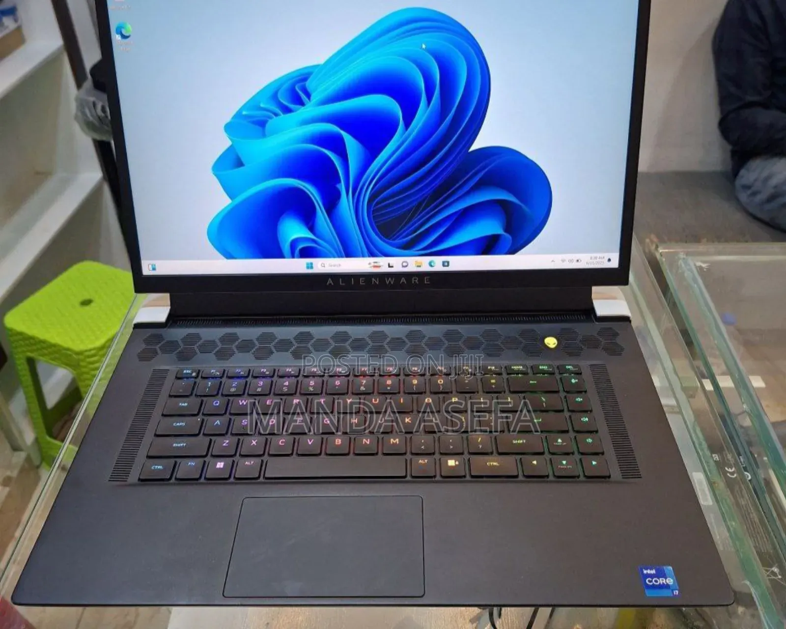 New Laptop Alienware M17x R2 32GB Intel Core I7 SSD 1T