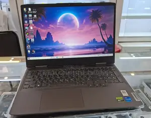 New Laptop Lenovo LOQ 15IRH8 16GB Intel Core i5 SSD 512GB