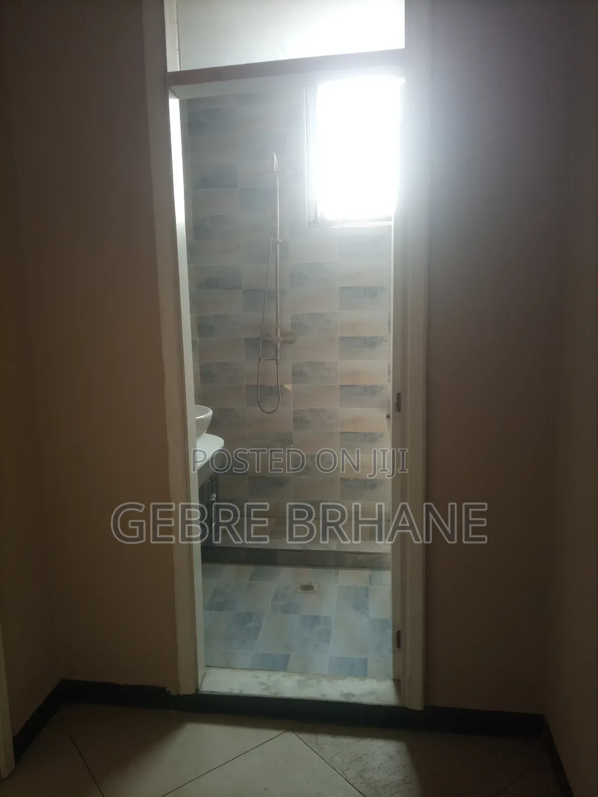 3bdrm Apartment in Apartment, Yeka for rent