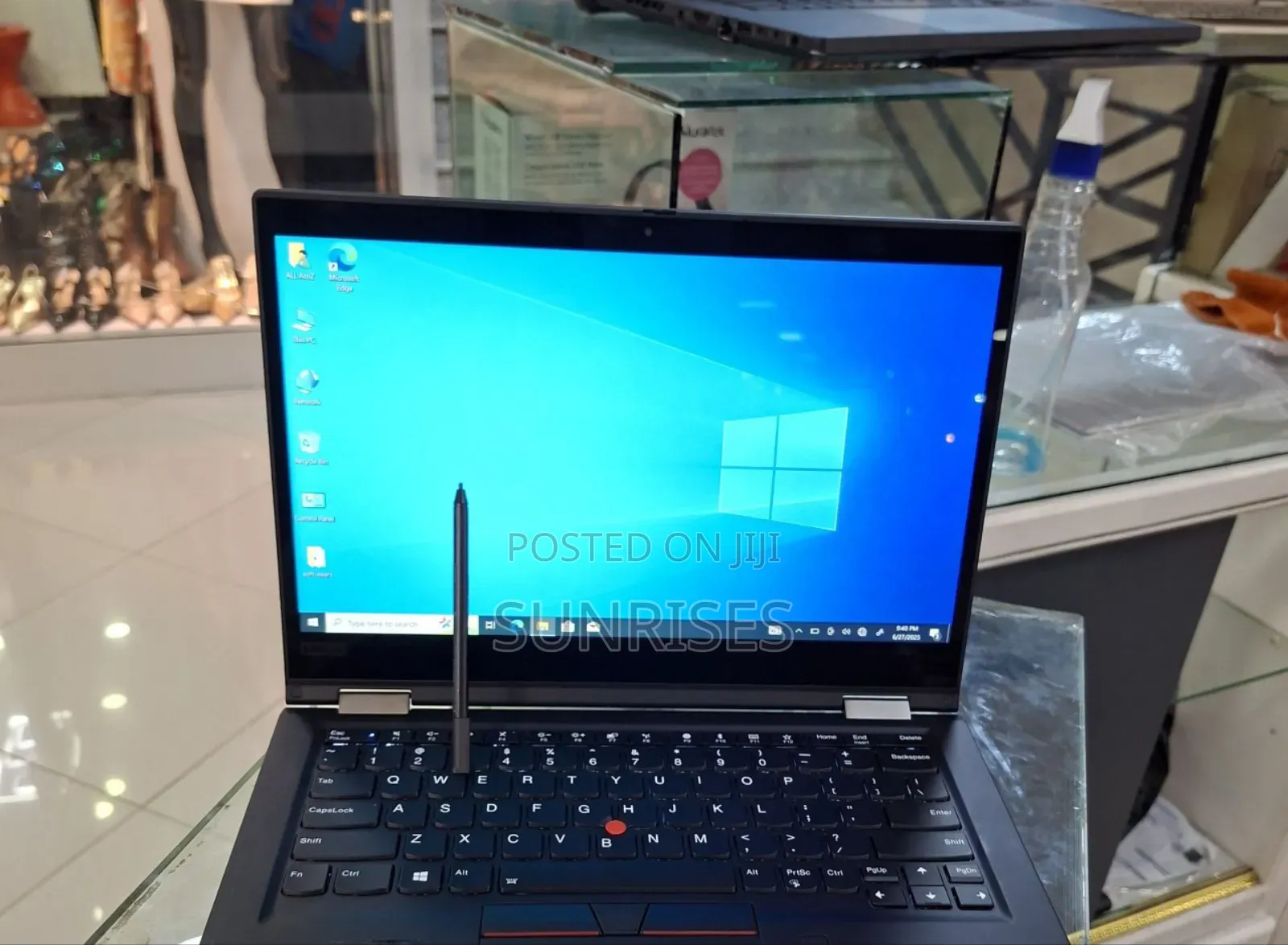 New Laptop Lenovo ThinkPad Yoga 8GB Intel Core I5 SSD 512GB