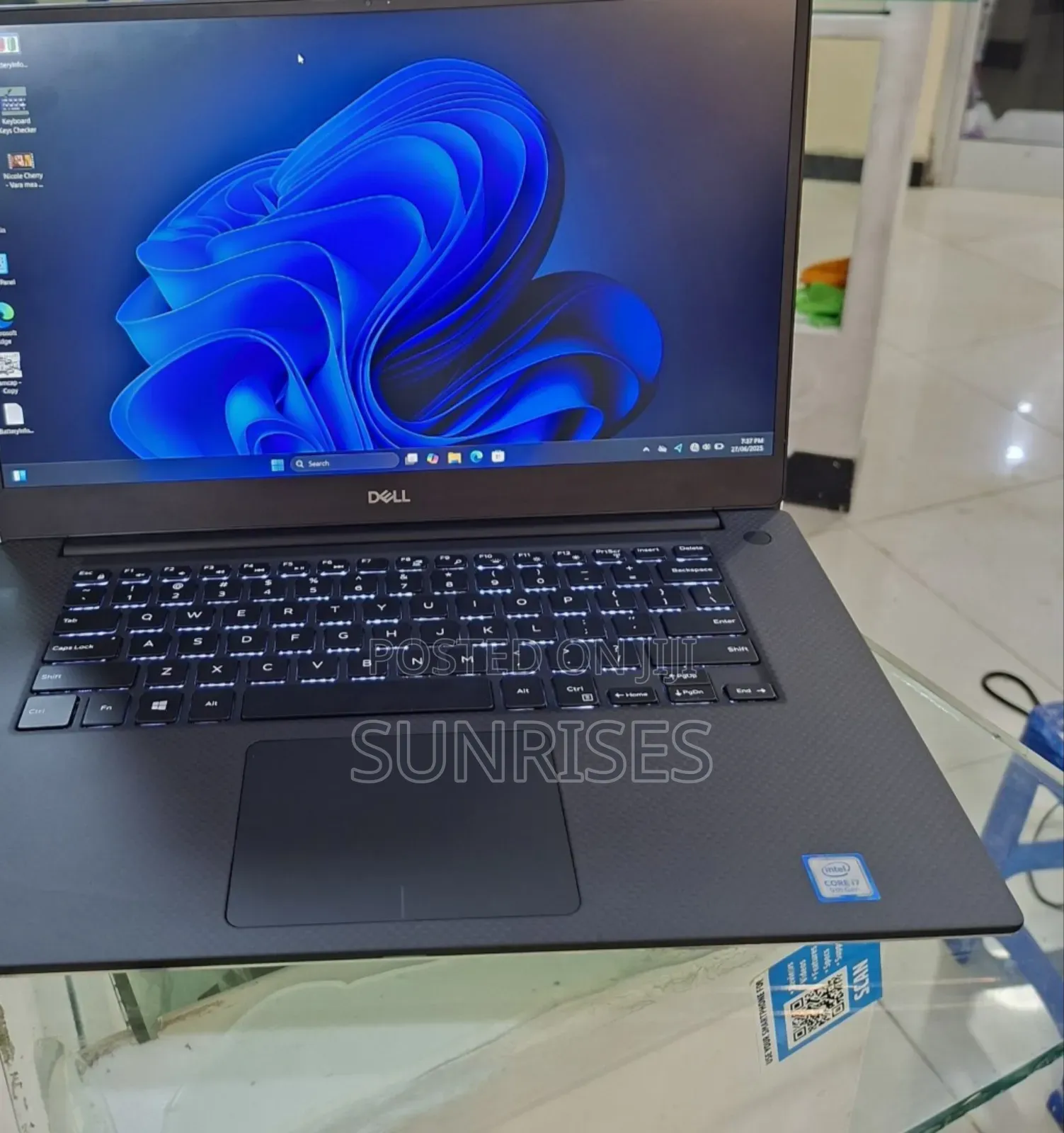 New Laptop Dell XPS 15 16GB Intel Core I7 SSD 512GB