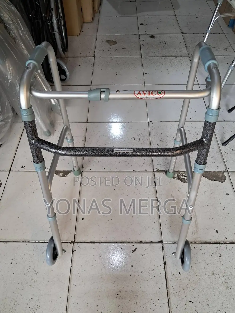 Aluminium Folding Walking Frameظፐwalker Is Self-Standing