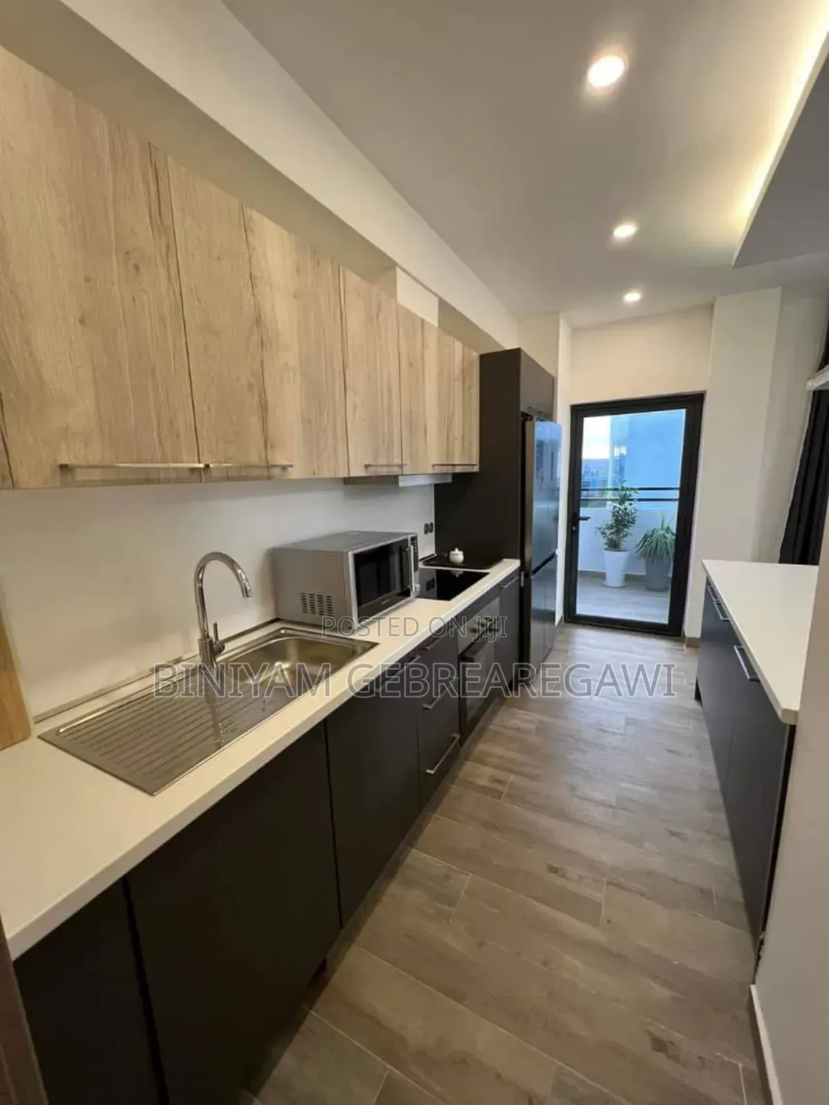 Furnished 5bdrm Apartment in Luxury Apartment, Yeka for rent